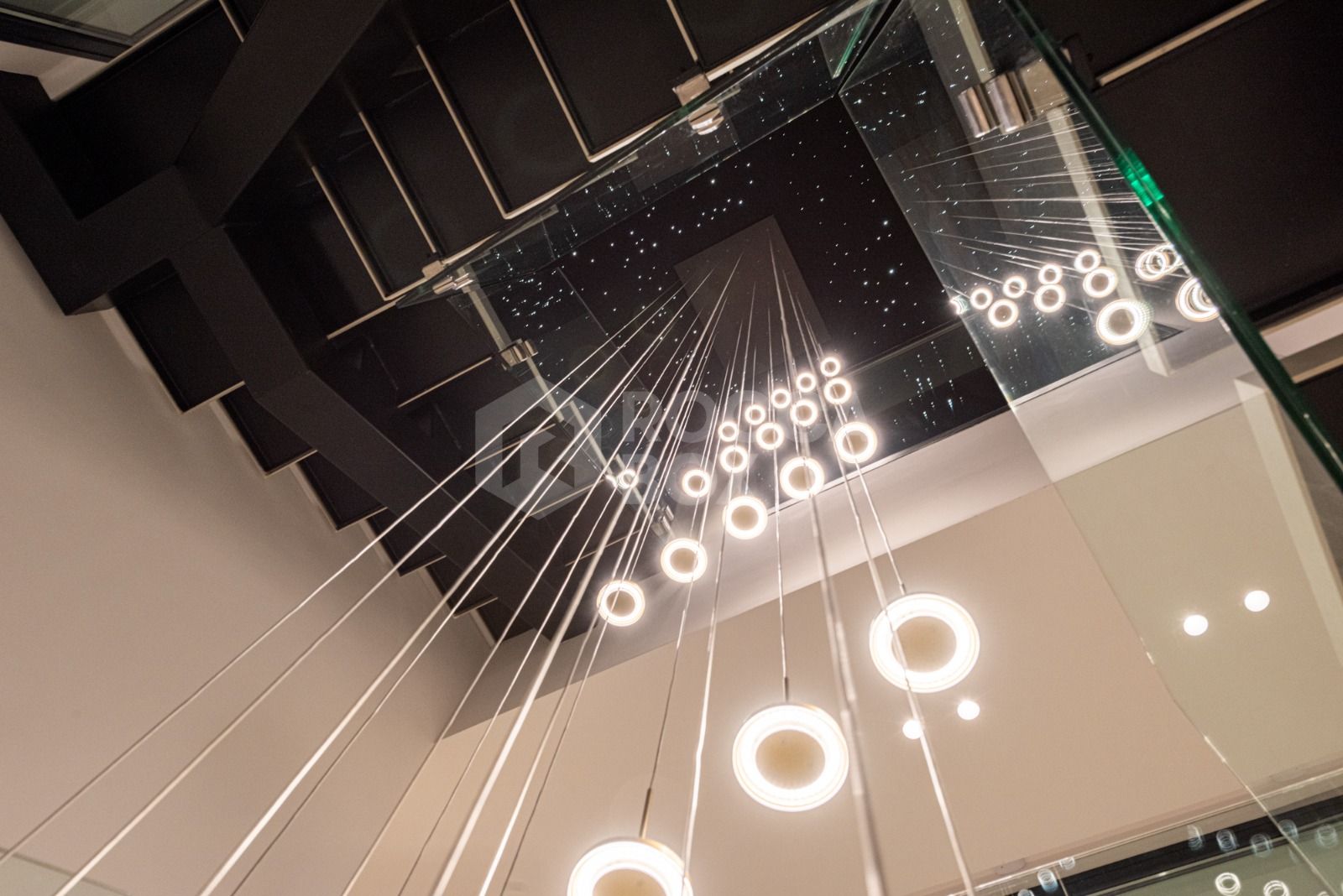 Luxury villa for sale in el Paraiso alto with amazing views