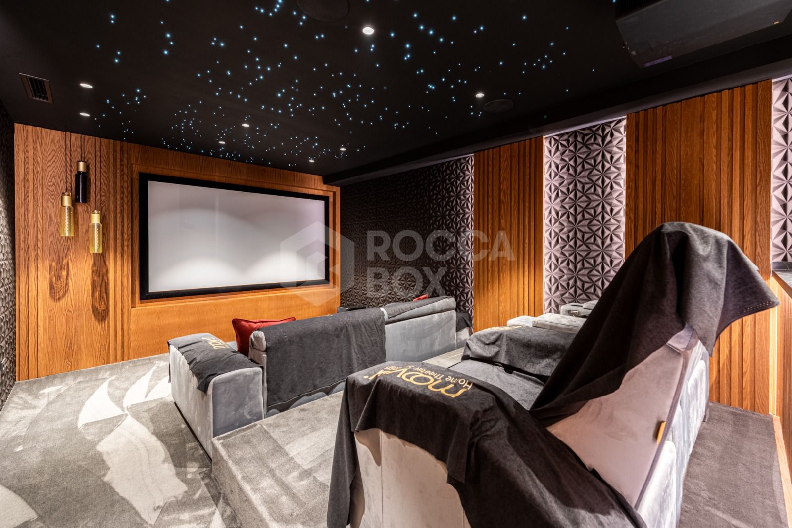 Luxury villa for sale in el Paraiso alto with amazing views