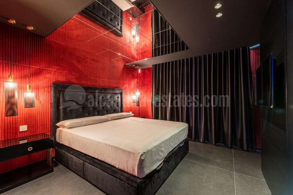 Villa in Paraiso Alto, Benahavis