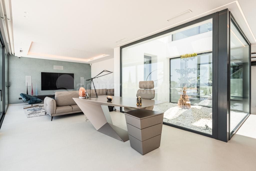 Villa in Paraiso Alto, Benahavis