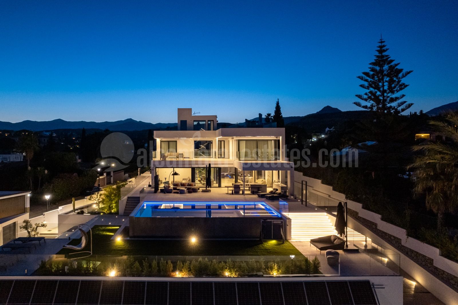 Villa in Paraiso Alto, Benahavis