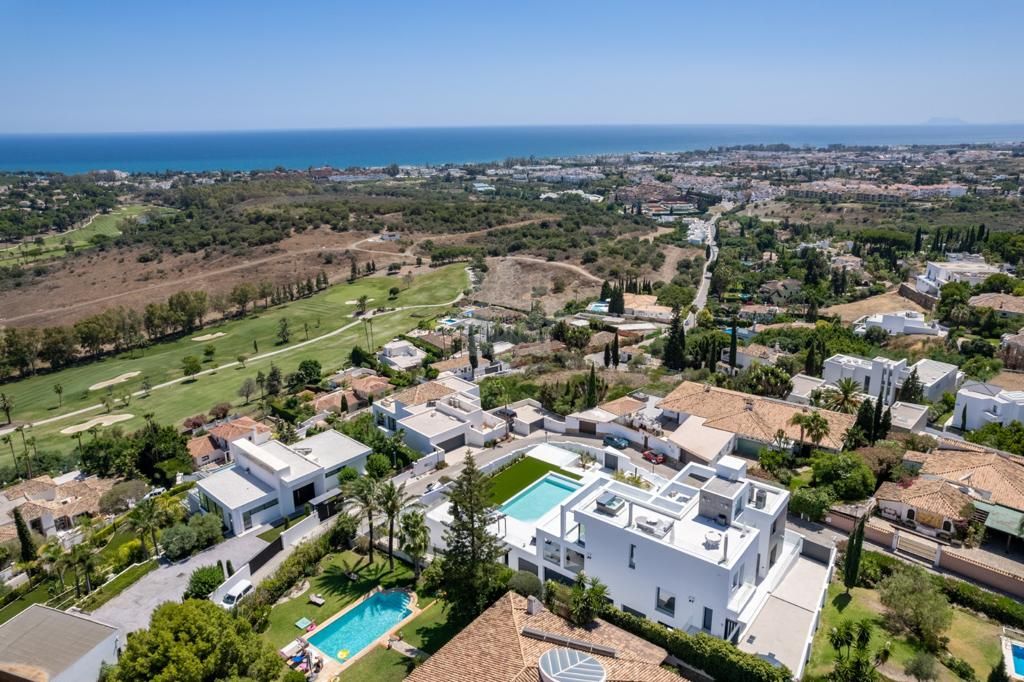 Villa in Paraiso Alto, Benahavis