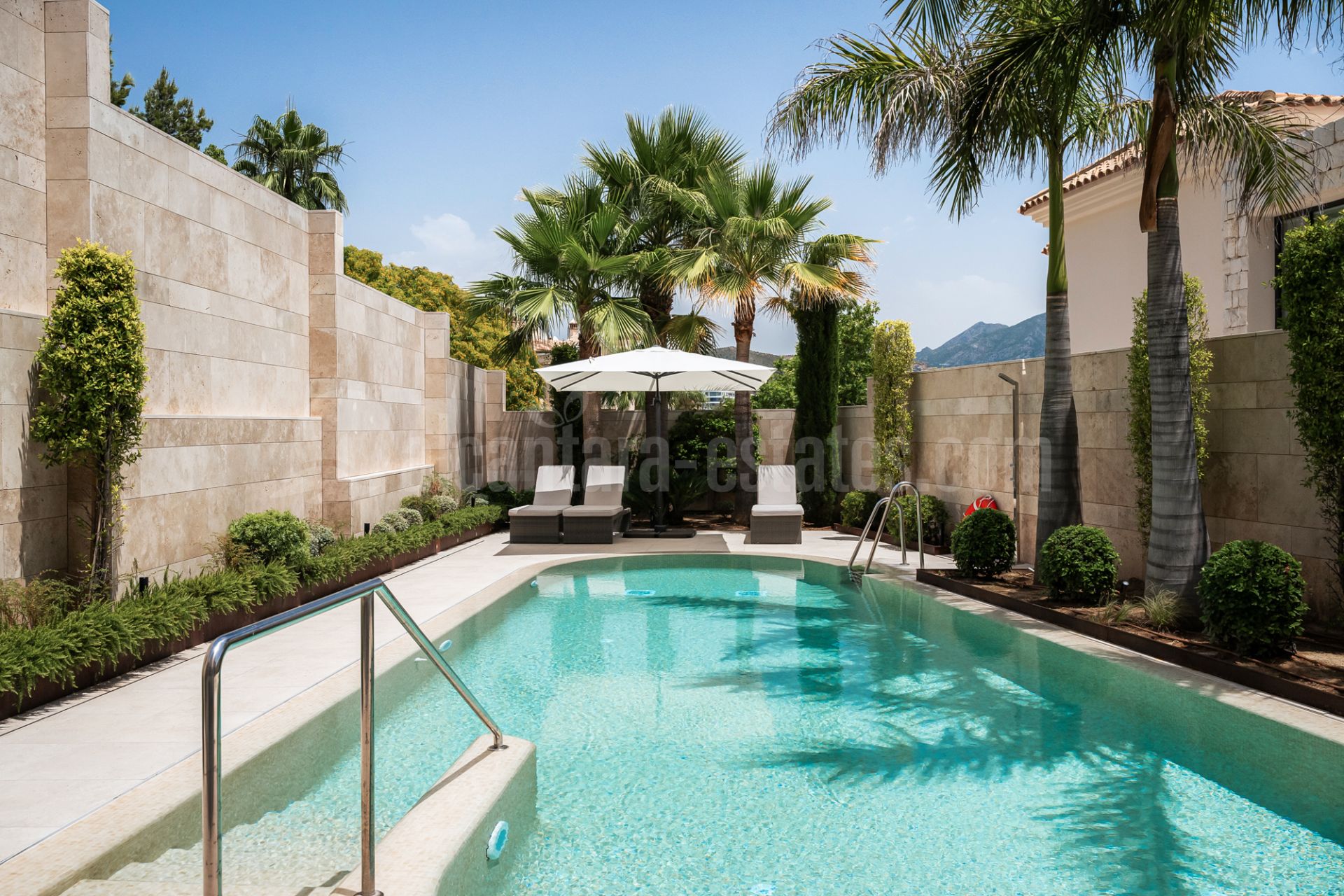 Apartamento en Grand View, Benahavis