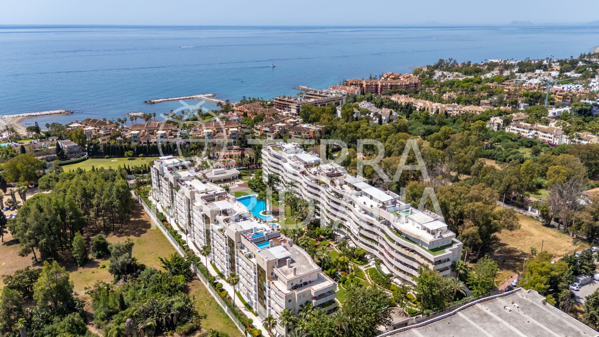 Apartment in El Embrujo Banús, Marbella