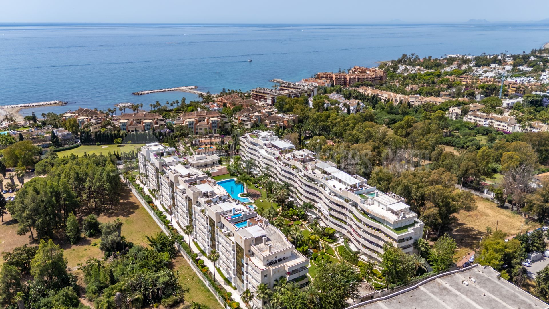 Apartment in El Embrujo Banús, Marbella