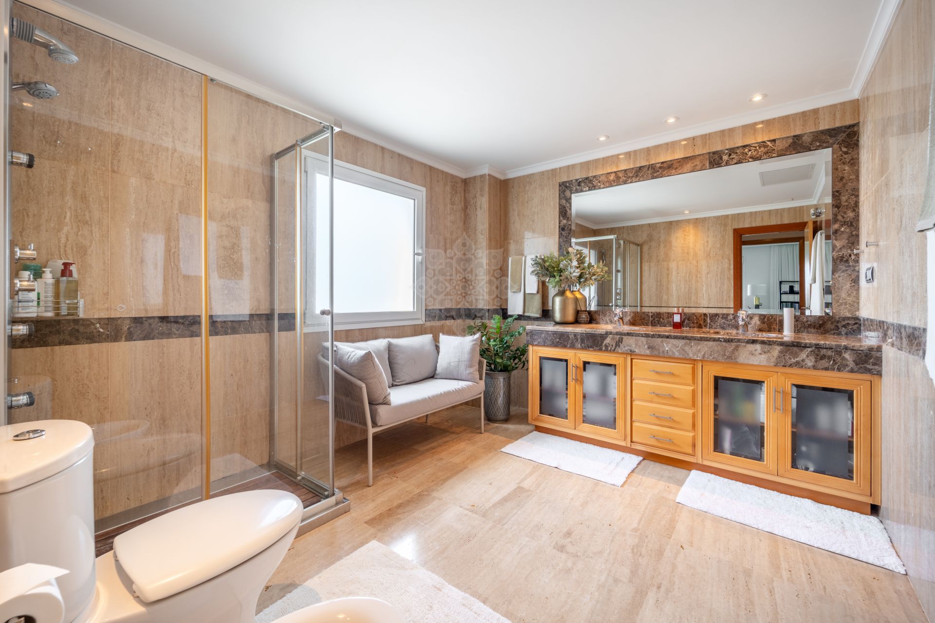 Apartment in El Embrujo Banús, Marbella