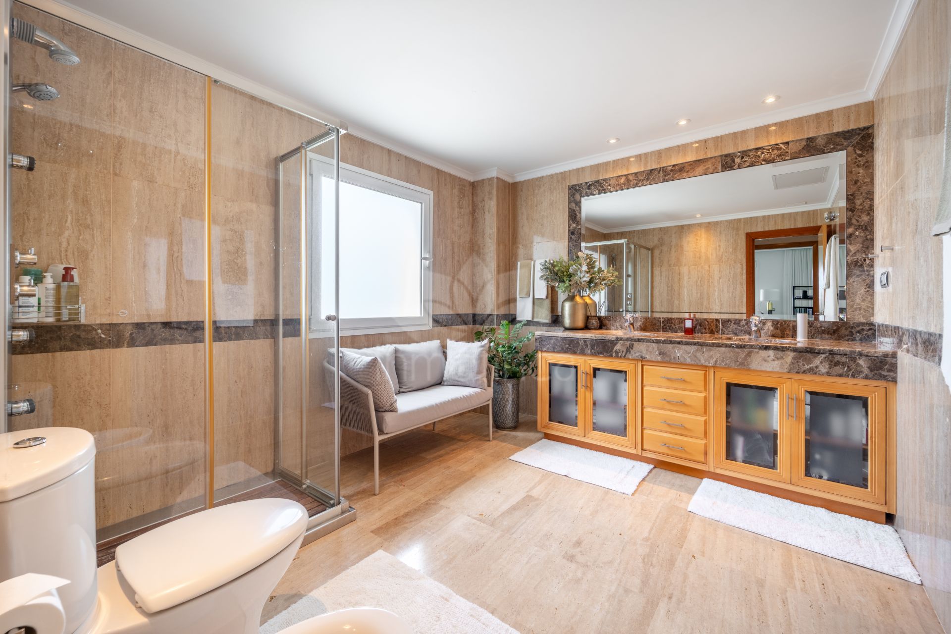 Apartment in El Embrujo Banús, Marbella