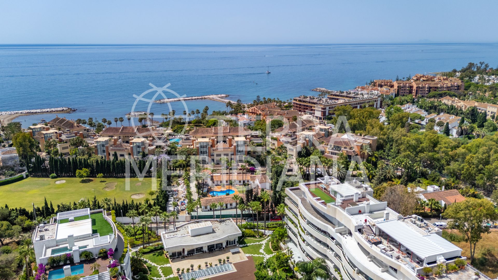 Apartment in El Embrujo Banús, Marbella
