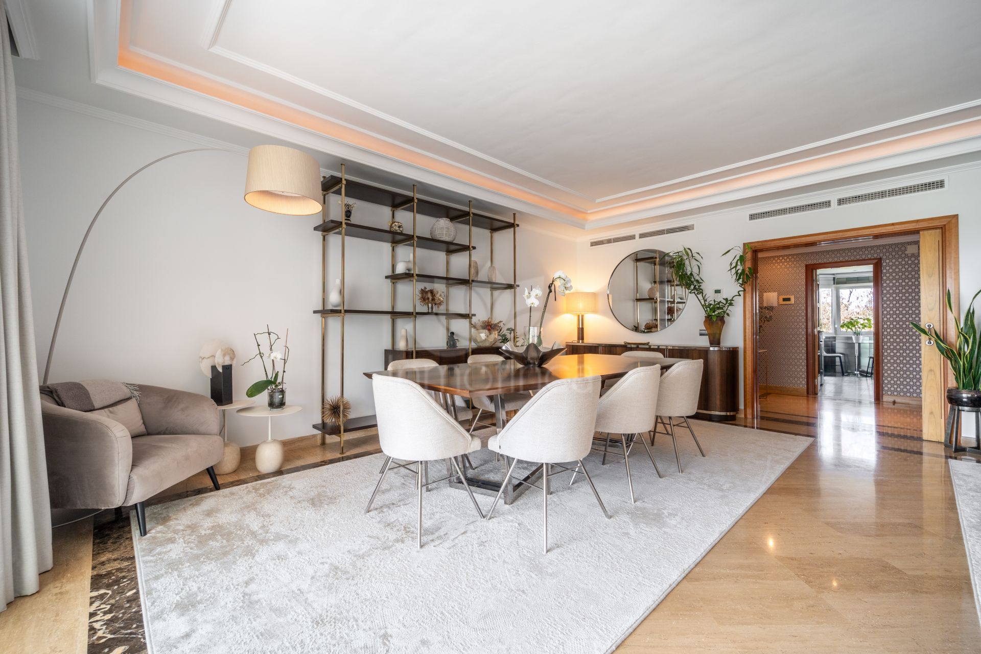 Apartment in El Embrujo Banús, Marbella