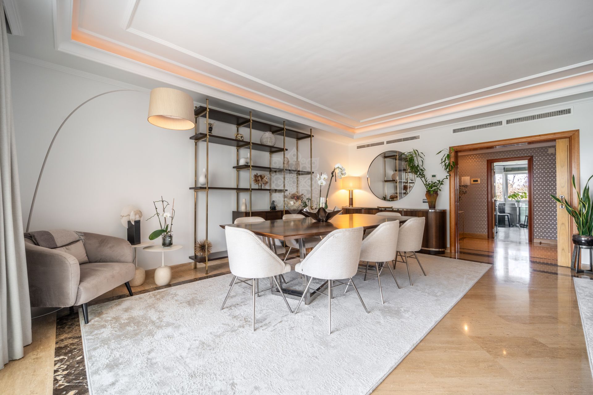 Apartment in El Embrujo Banús, Marbella