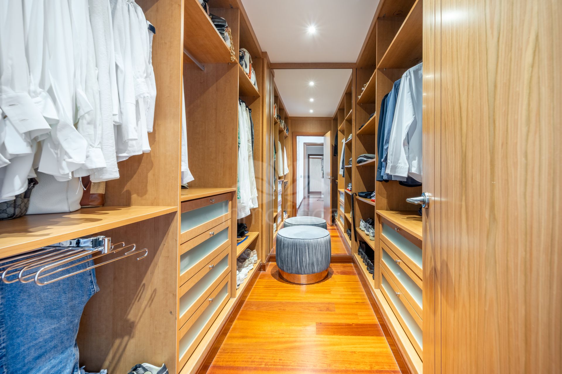 Apartment in El Embrujo Banús, Marbella