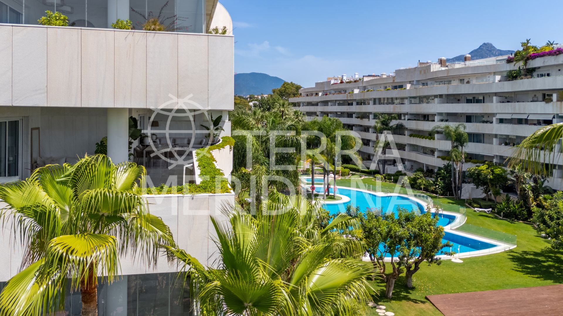 Apartment in El Embrujo Banús, Marbella