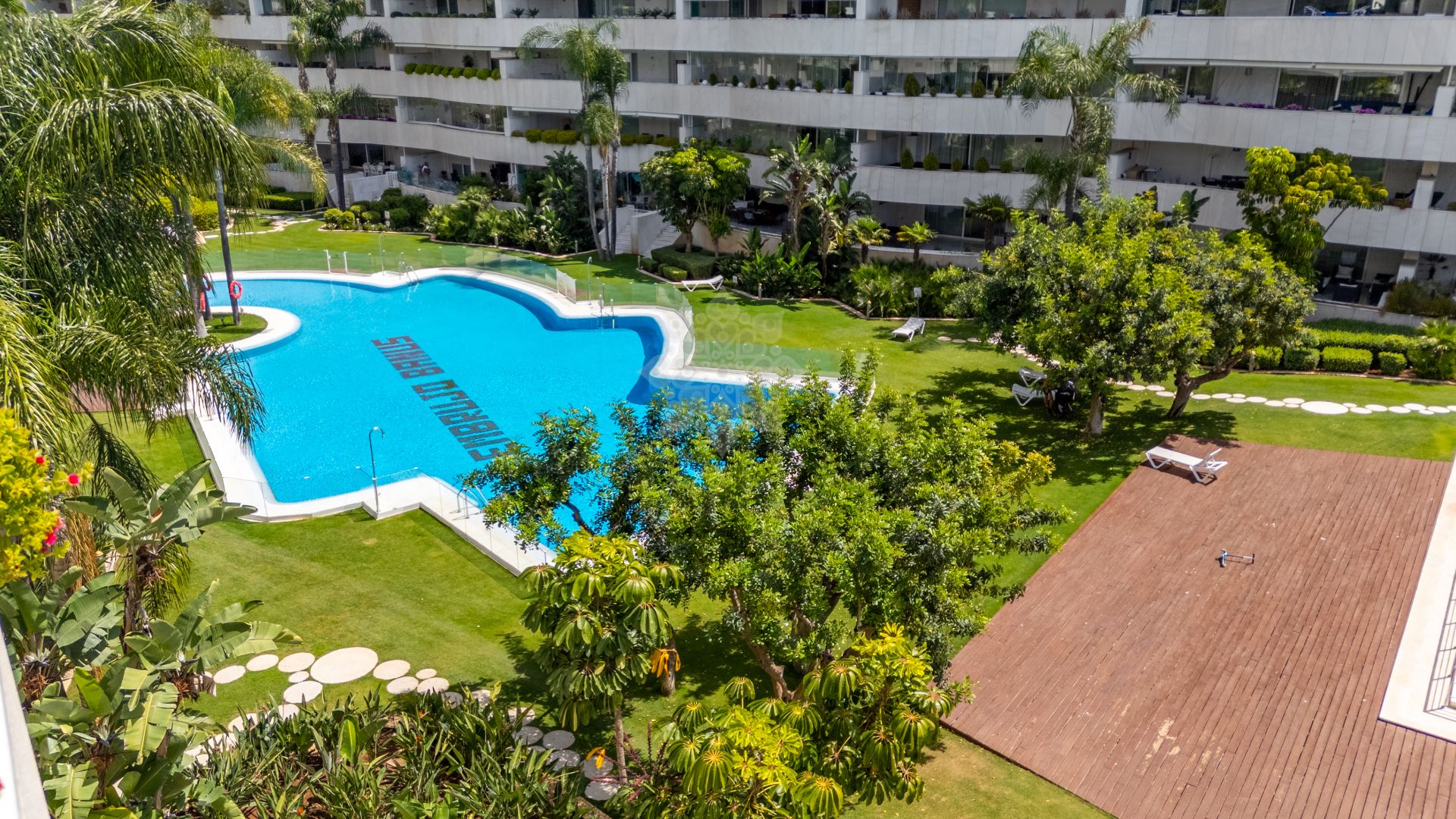 Apartment in El Embrujo Banús, Marbella