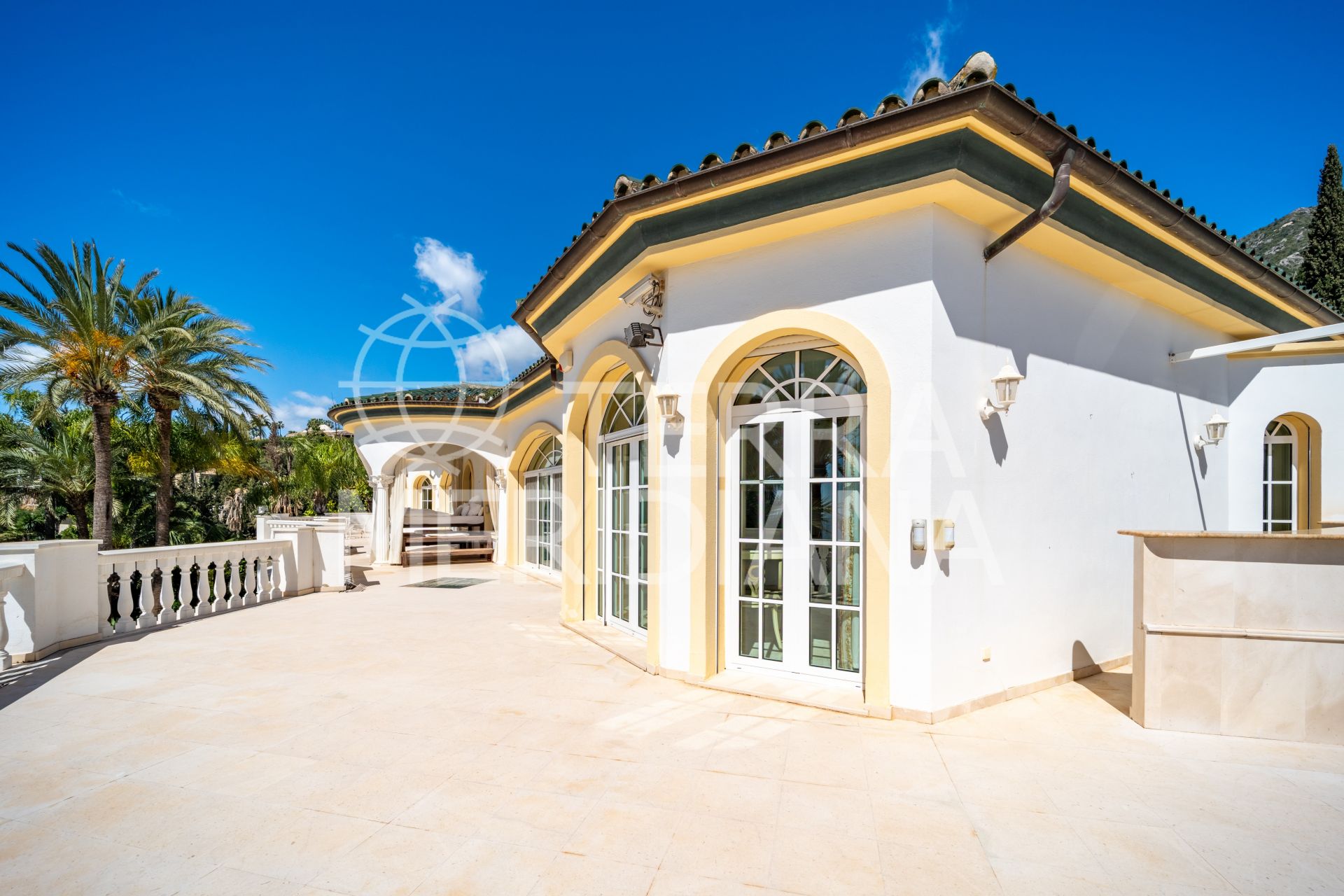 Villa in Cascada de Camojan, Marbella