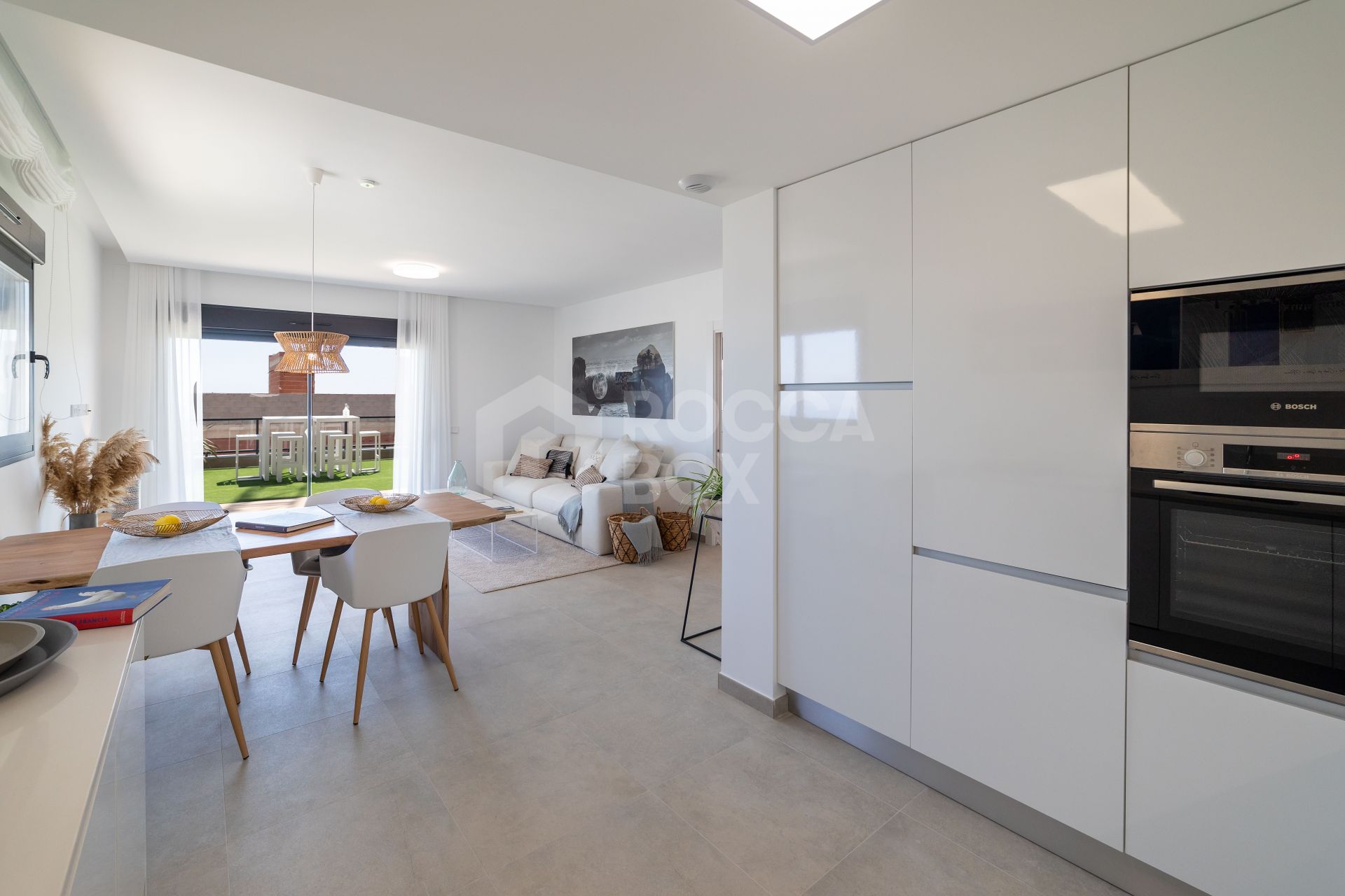 Iconic, contemporary apartments with seaviews in Gran Alacant, Alicante
