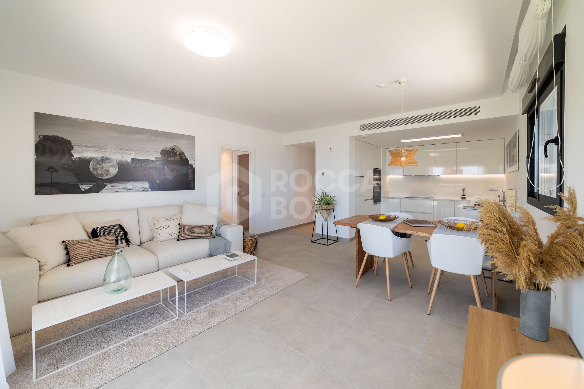 Iconic, contemporary apartments with seaviews in Gran Alacant, Alicante