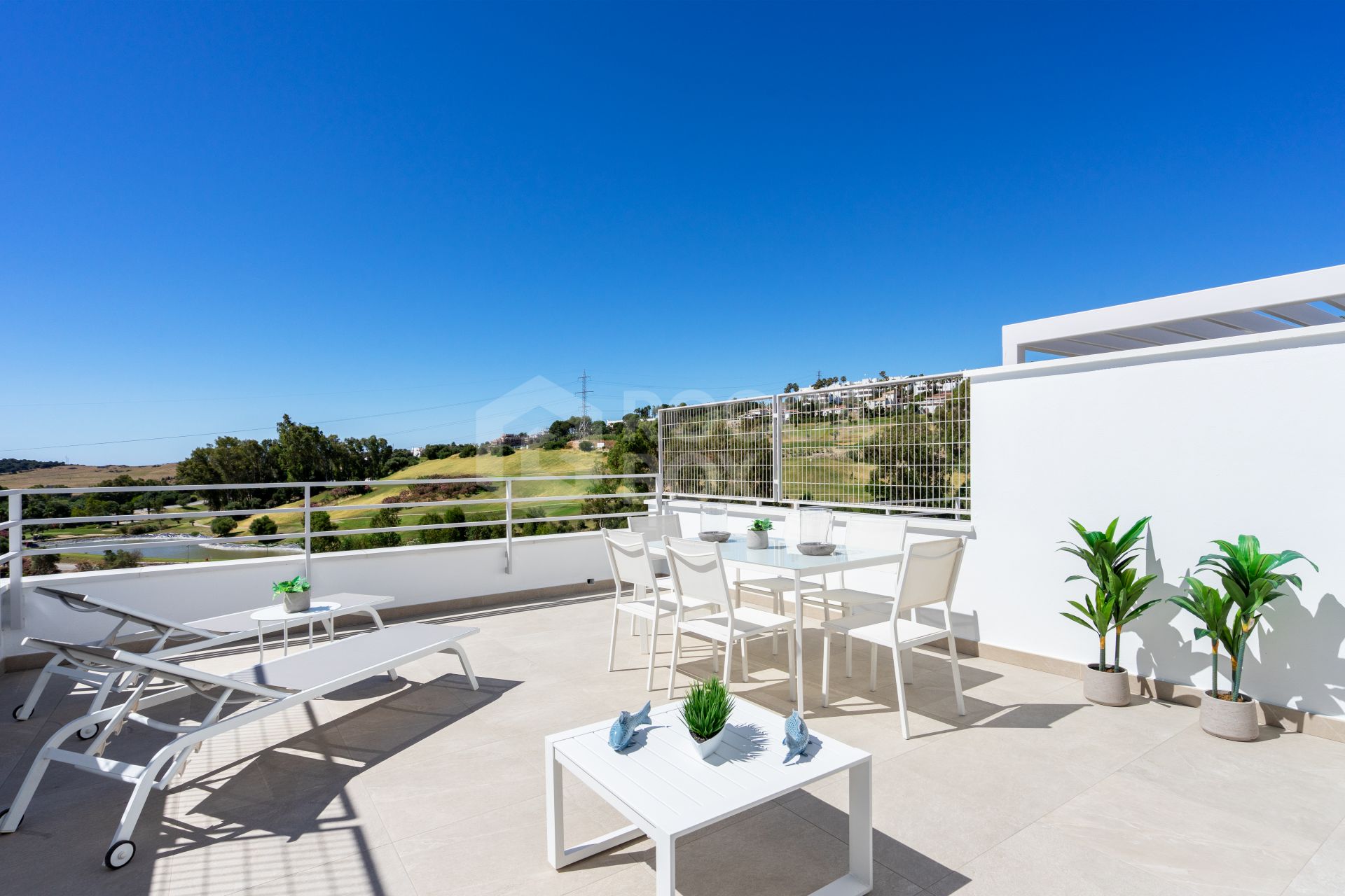 Green Golf, modern townhouses, golf frontline in Estepona