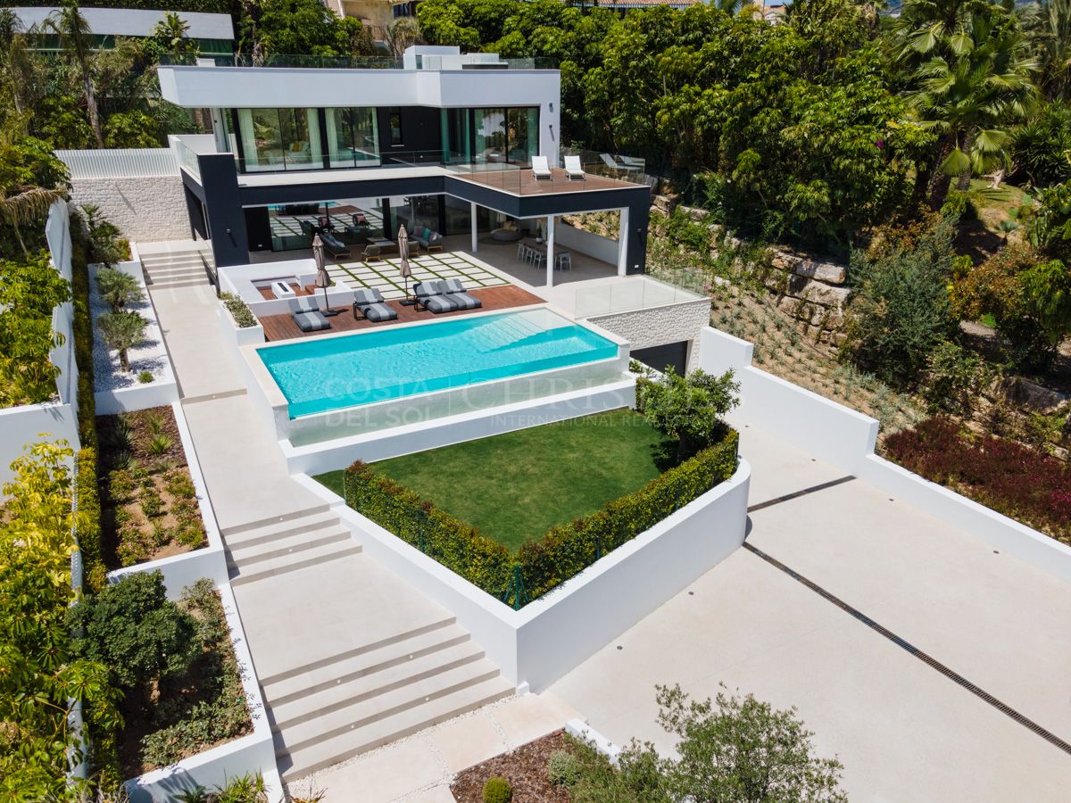 Luxury villa in Nueva Andalucía, Marbella | Christie’s International Real Estate