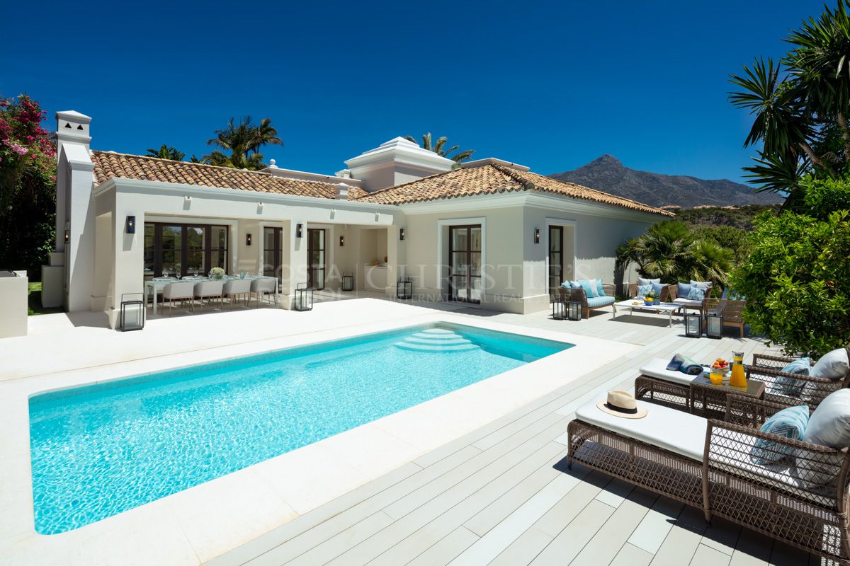 Splendid Villa in Las Brisas, Nueva Andalucía, Marbella | Christie’s International Real Estate