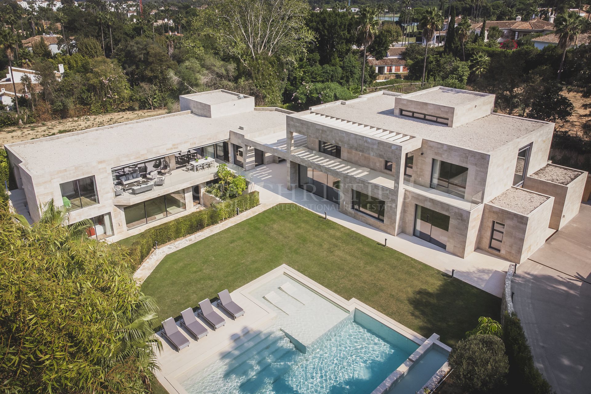 Brand new beachside villa in an exclusive residential area of Sotogrande, Cadiz | Christie’s International Real Estate