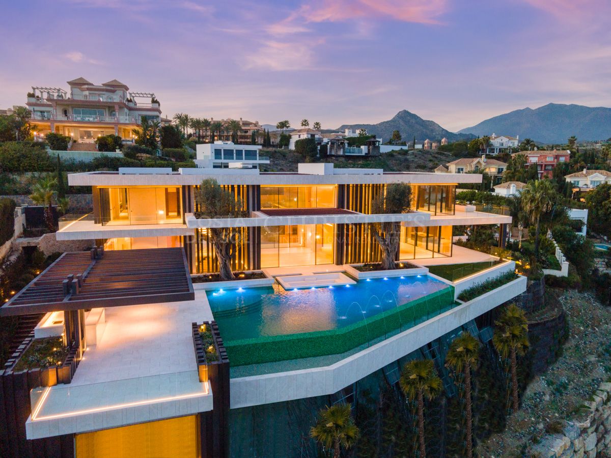 BREATHTAKING VILLA OTTO IN LOS FLAMINGOS, BENAHAVÍS | Christie’s International Real Estate