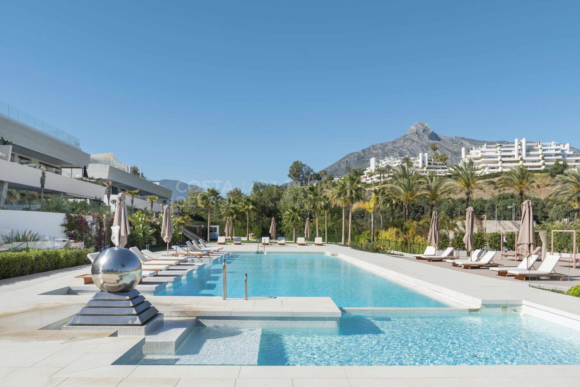 EPIC, FASE 1, Impressive duplex-penthouse in the heart of Marbella's Golden Mile | Christie’s International Real Estate