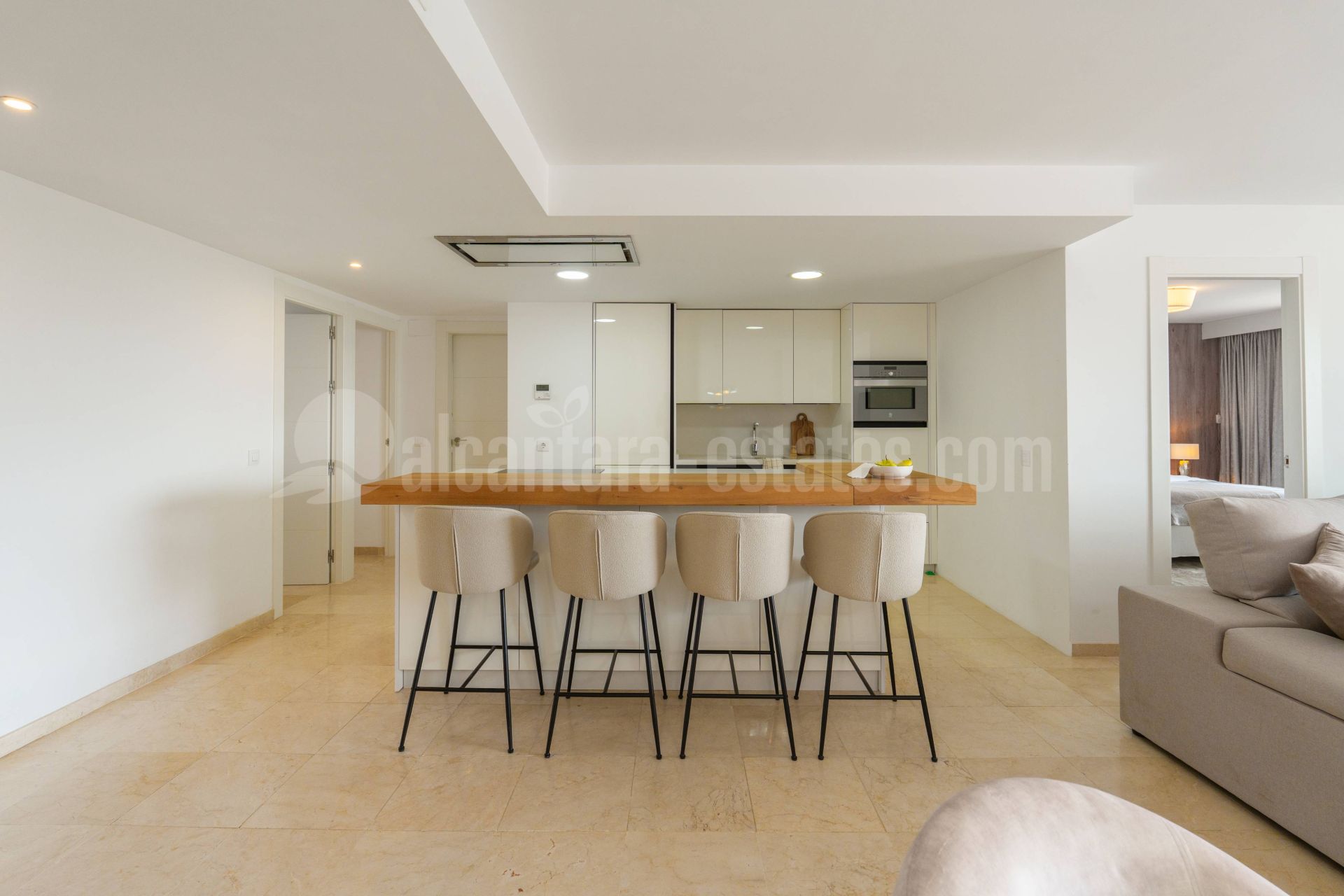 Apartment in Nueva Andalucia, Marbella