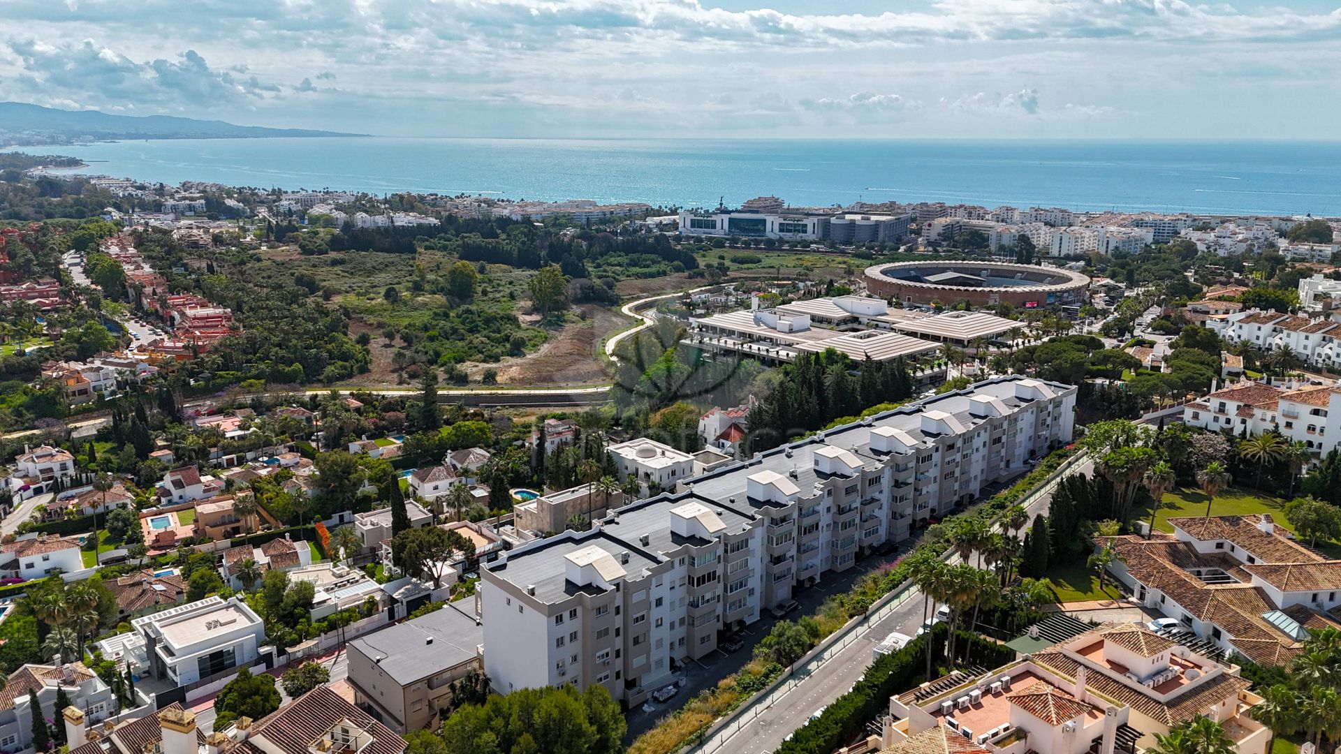 Apartamento en Nueva Andalucia, Marbella