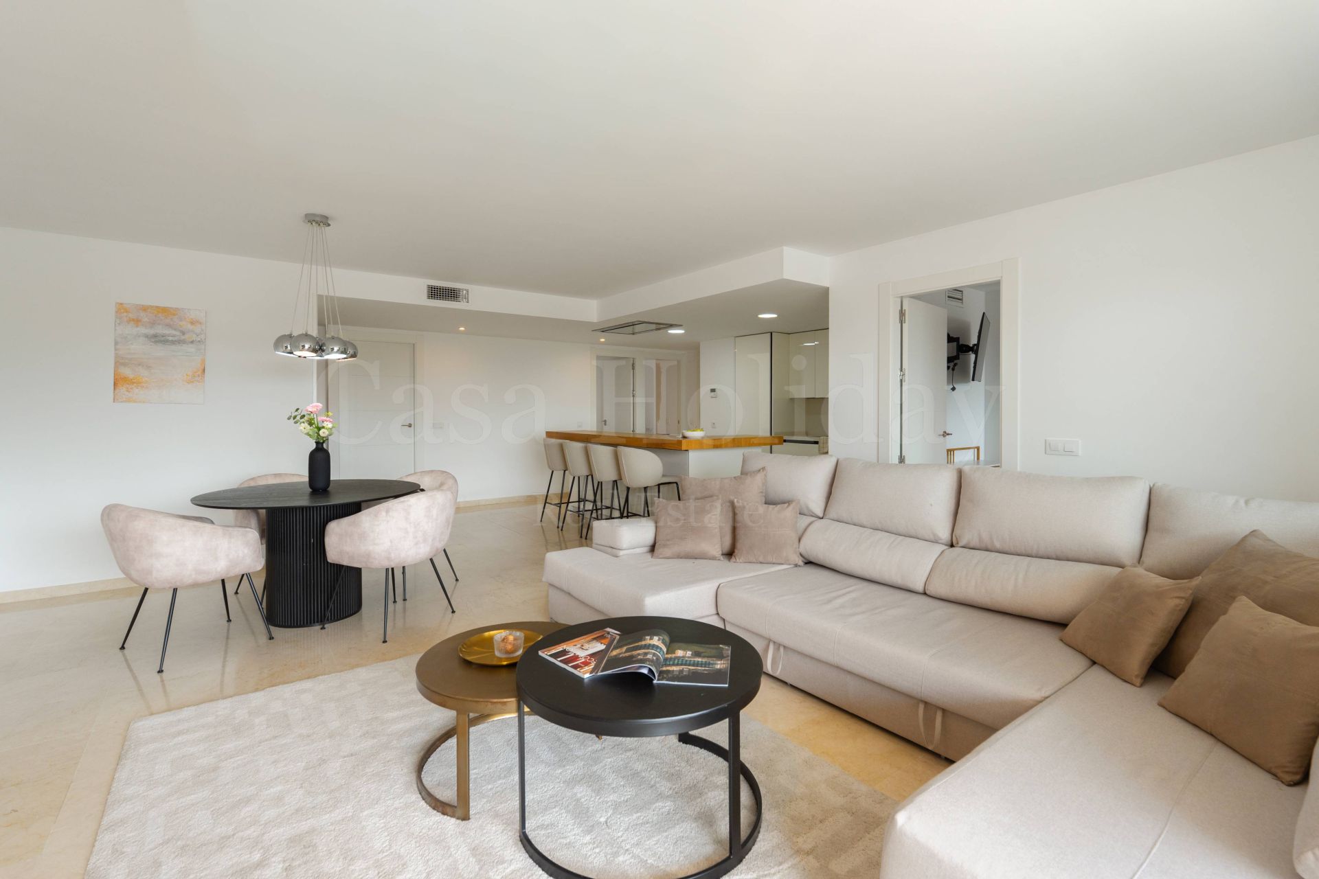 Apartment in Nueva Andalucia, Marbella