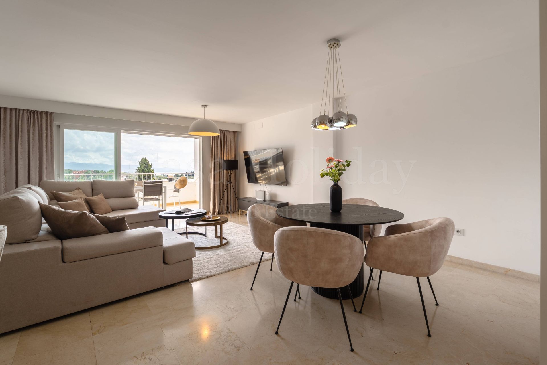 Apartment in Nueva Andalucia, Marbella