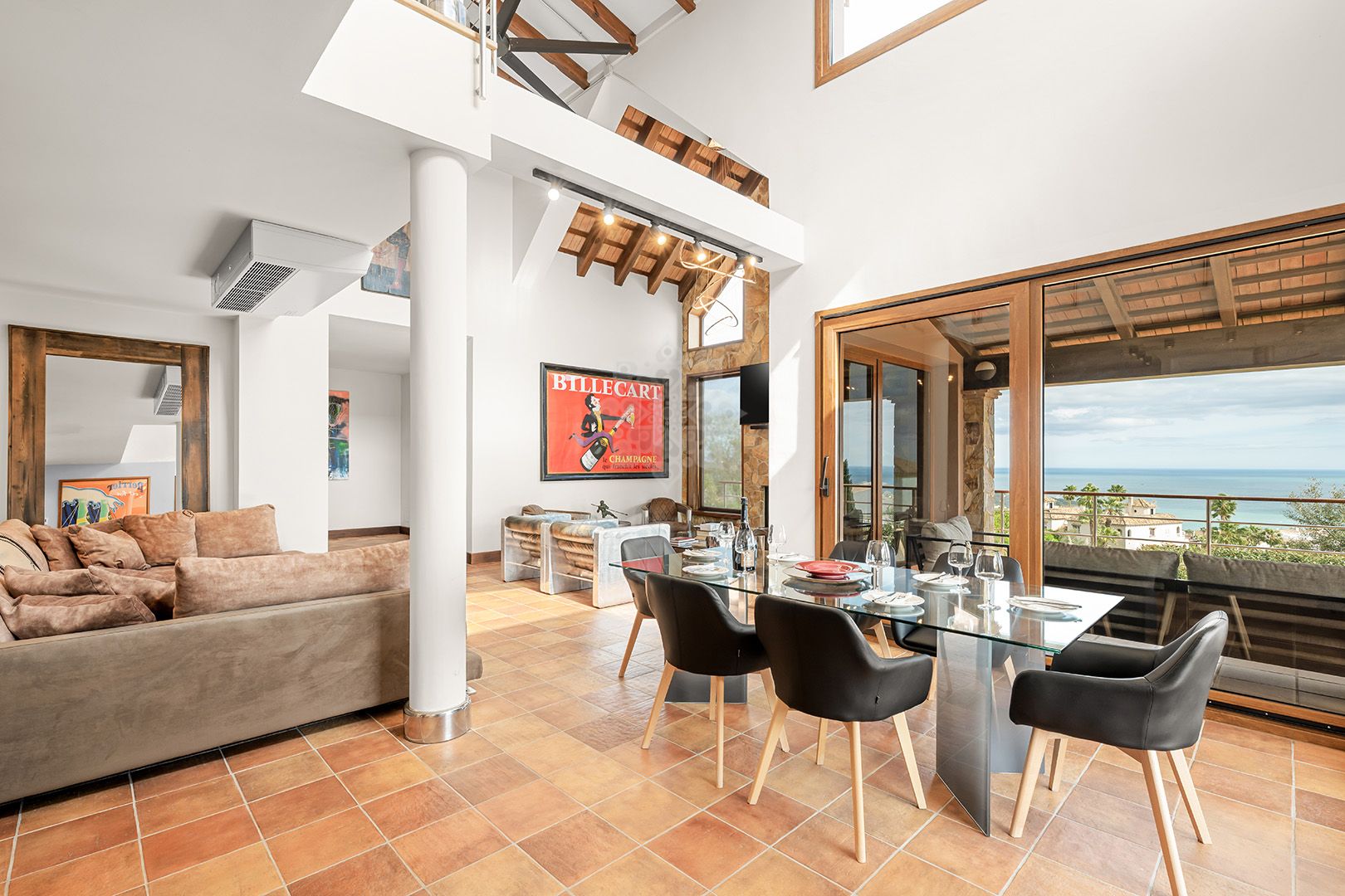 Villa in Alcaidesa Alta, Alcaidesa