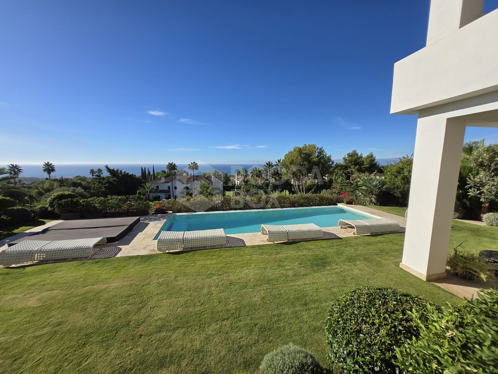 Exclusive Luxury Villa with Guaranteed Sea Views in Sierra Blanca, Marbella