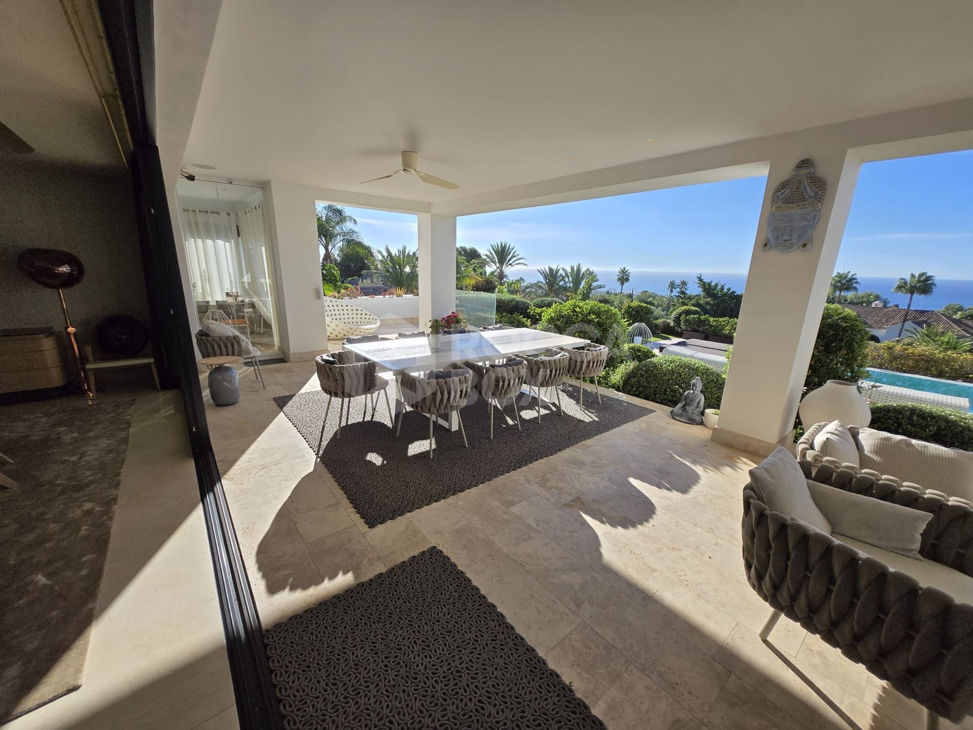 Exclusive Luxury Villa with Guaranteed Sea Views in Sierra Blanca, Marbella