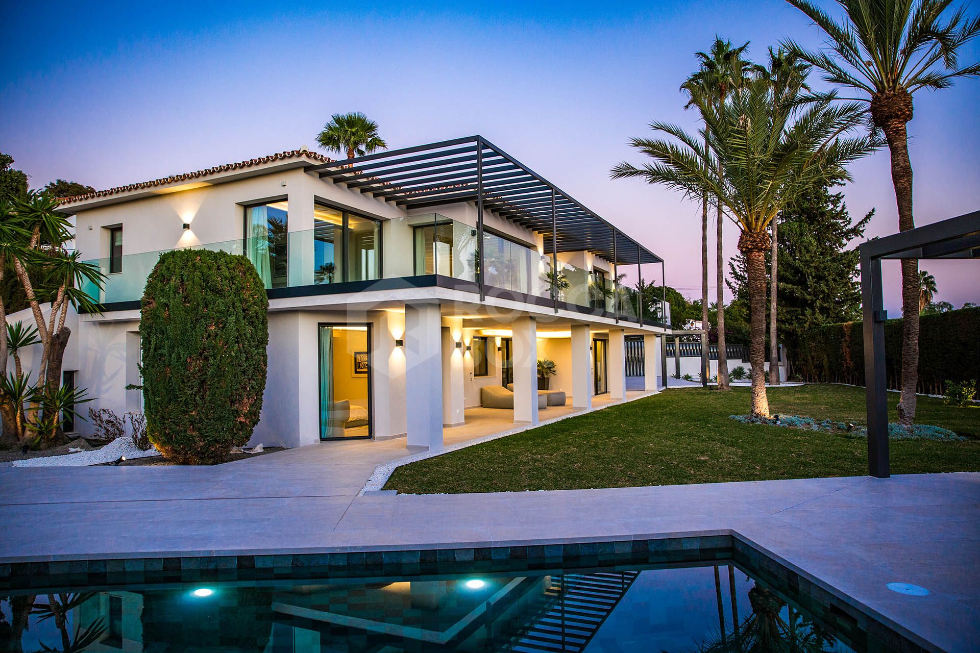 Luxury Five-Bedroom Villa with Panoramic Sea Views in Rocio de Nagüeles, Marbella Golden Mile