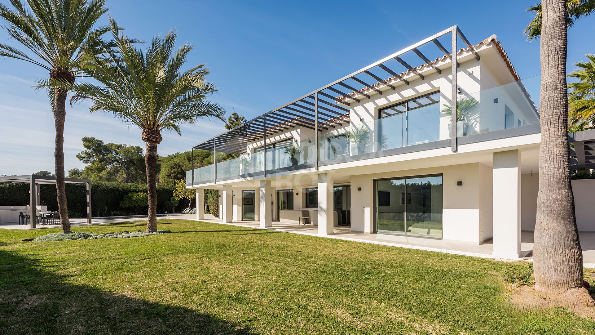 Luxury Five-Bedroom Villa with Panoramic Sea Views in Rocio de Nagüeles, Marbella Golden Mile