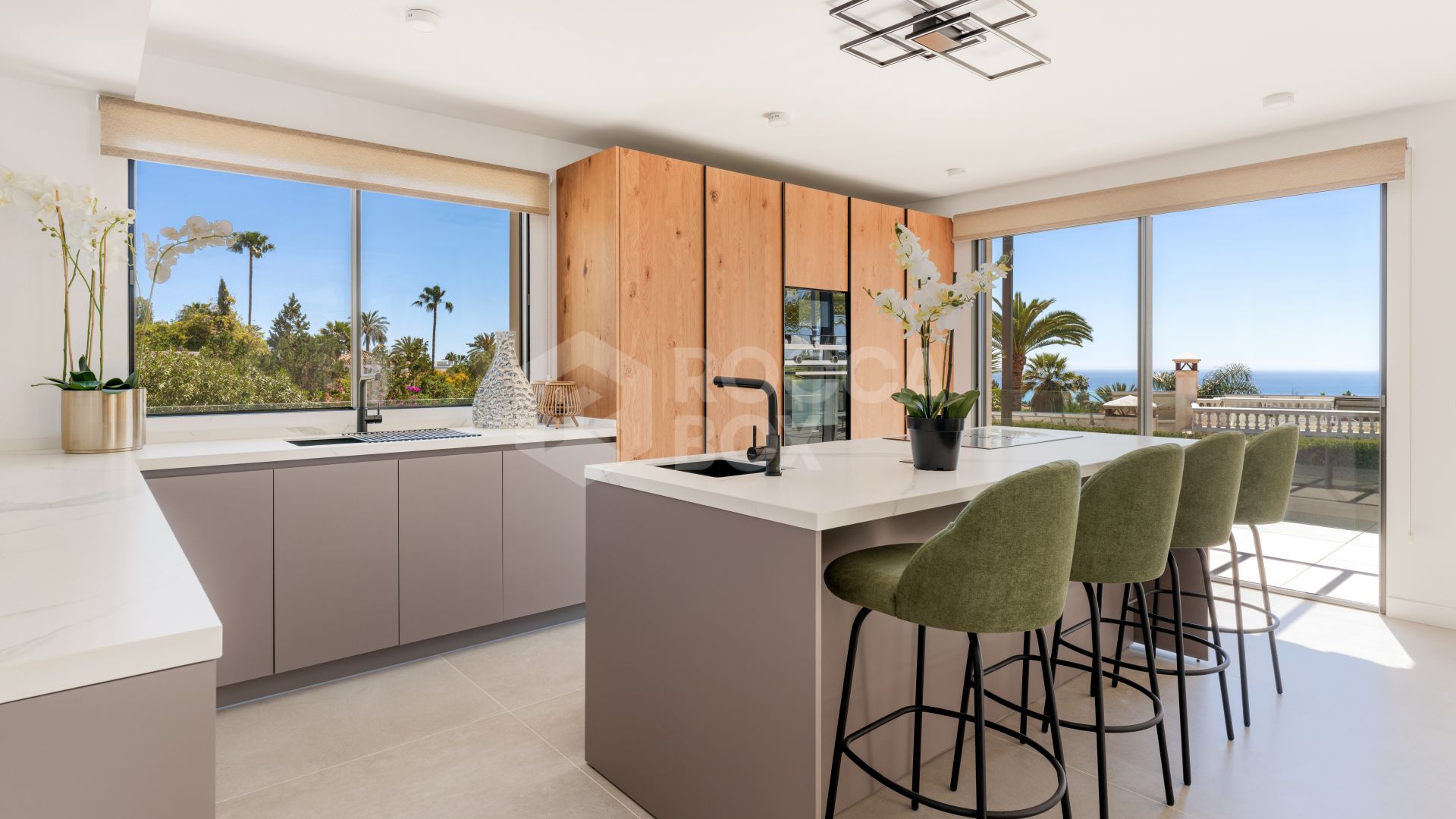 Luxury Five-Bedroom Villa with Panoramic Sea Views in Rocio de Nagüeles, Marbella Golden Mile