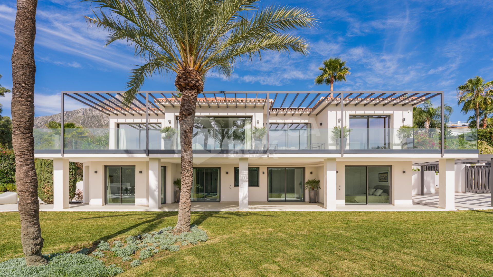 Luxury Five-Bedroom Villa with Panoramic Sea Views in Rocio de Nagüeles, Marbella Golden Mile
