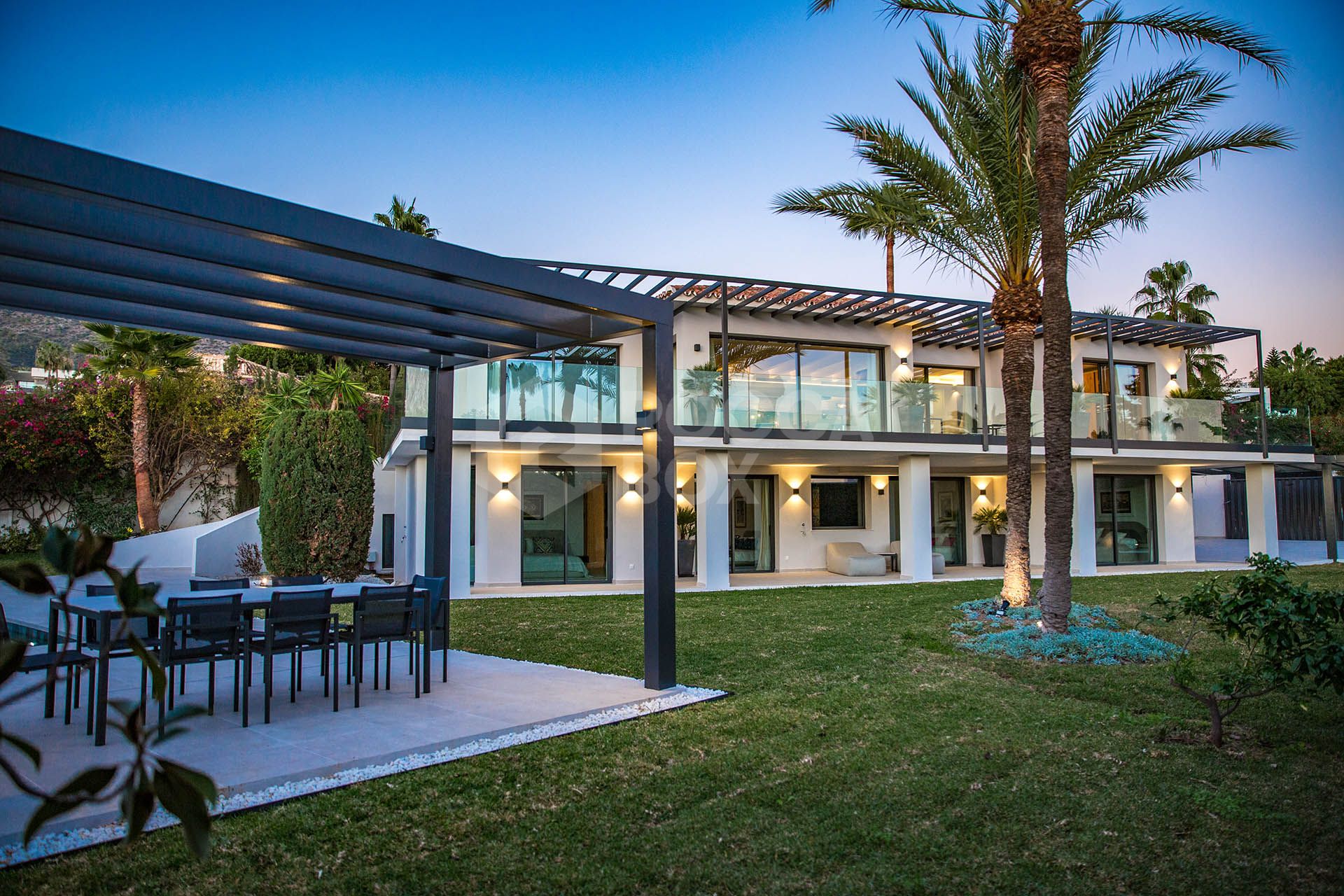Luxury Five-Bedroom Villa with Panoramic Sea Views in Rocio de Nagüeles, Marbella Golden Mile