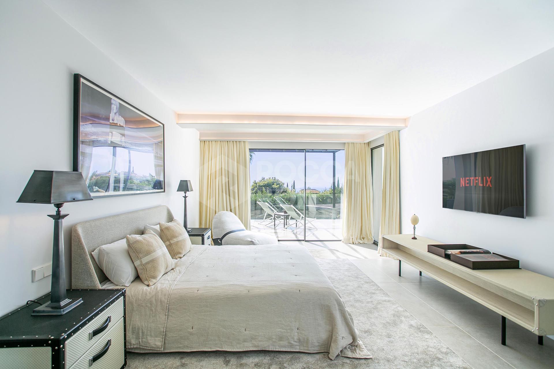 Luxury Five-Bedroom Villa with Panoramic Sea Views in Rocio de Nagüeles, Marbella Golden Mile