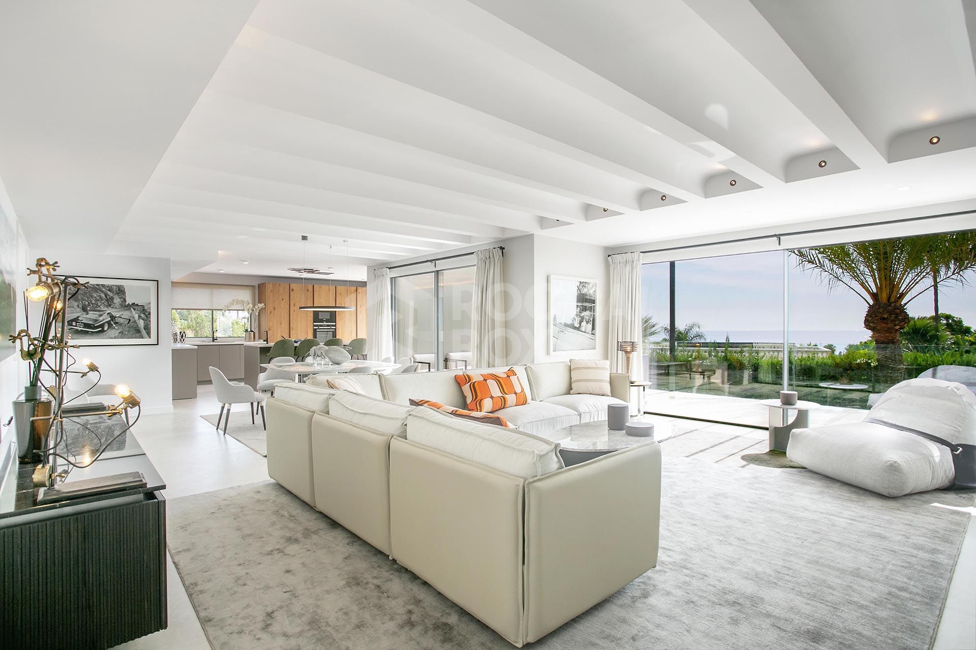 Luxury Five-Bedroom Villa with Panoramic Sea Views in Rocio de Nagüeles, Marbella Golden Mile