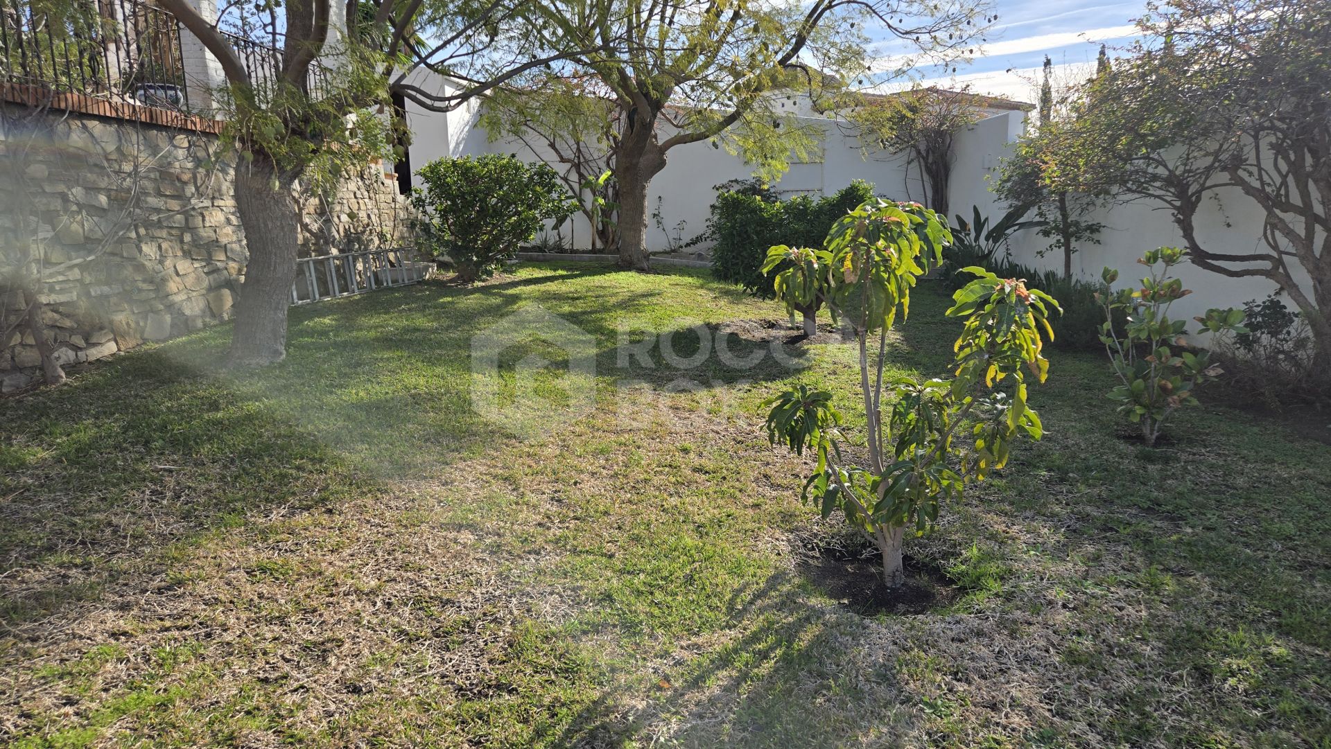 Charming traditional style Villa with Panoramic Sea Views and guest apartment in Puerto Romano, Estepona