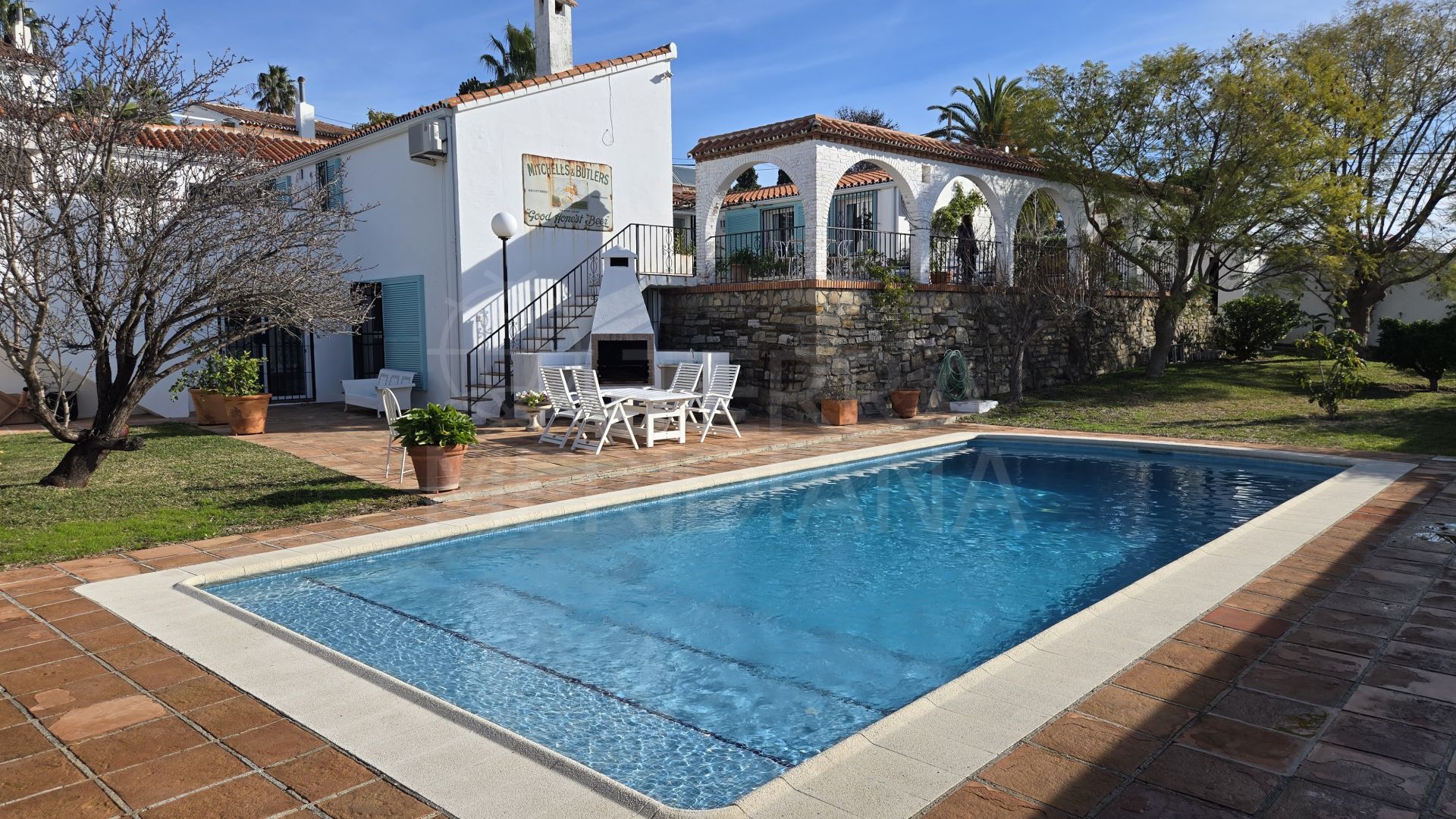 Villa in Puerto Romano, Estepona