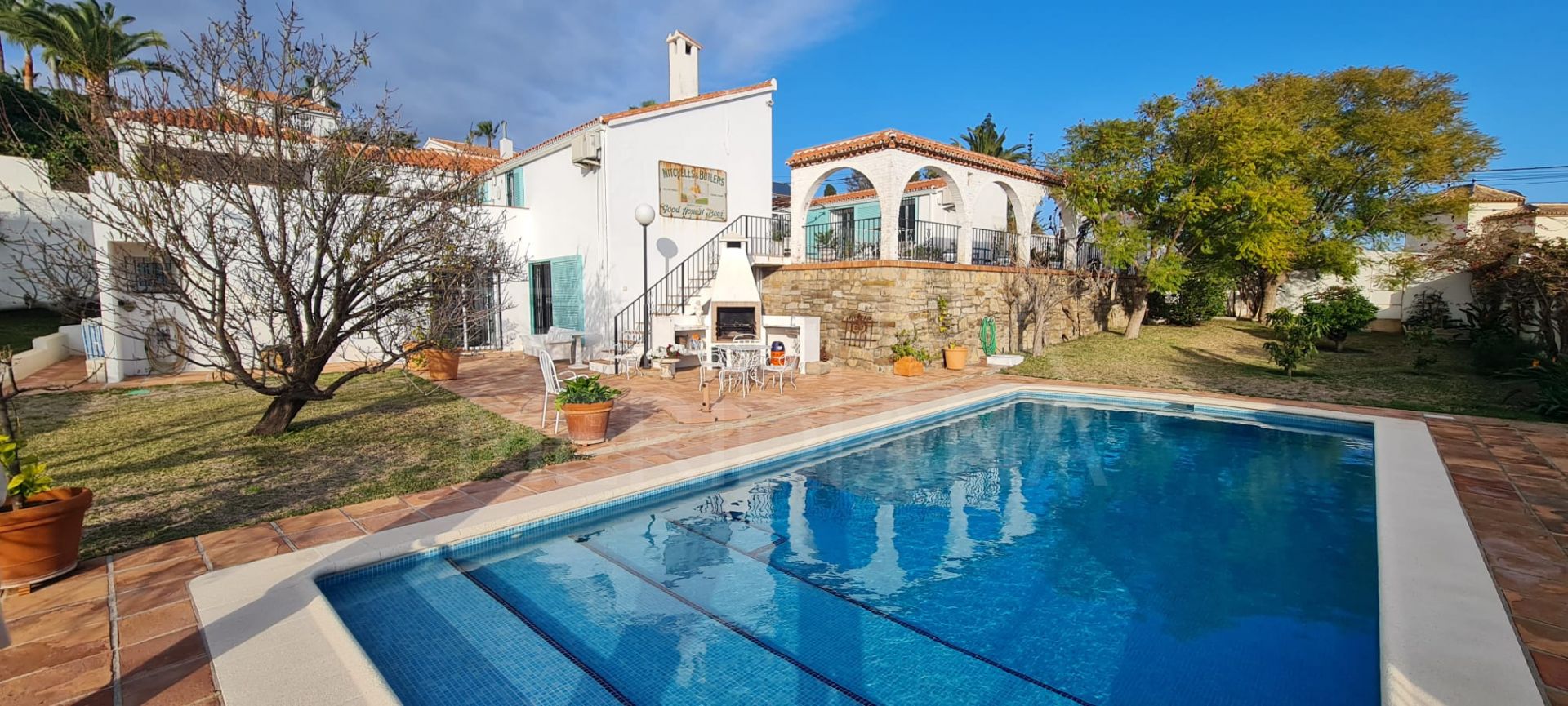 Villa in Puerto Romano, Estepona