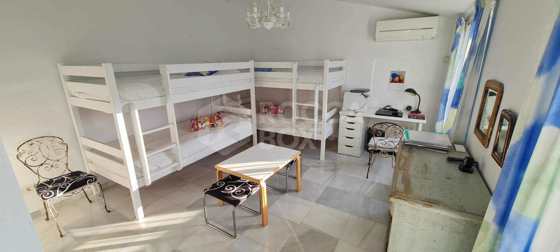 Charming traditional style Villa with Panoramic Sea Views and guest apartment in Puerto Romano, Estepona