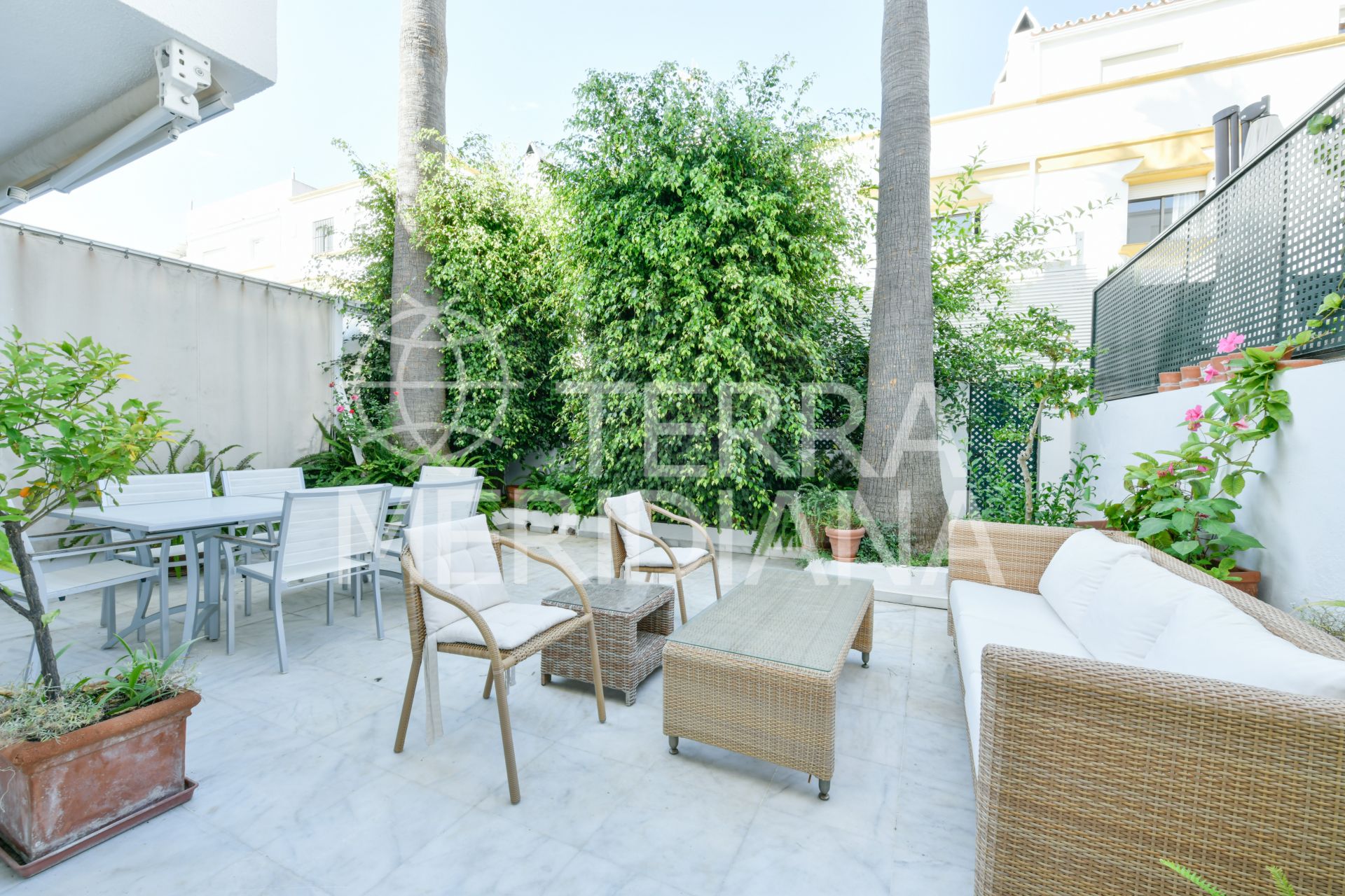 Town House in Marbellamar, Marbella