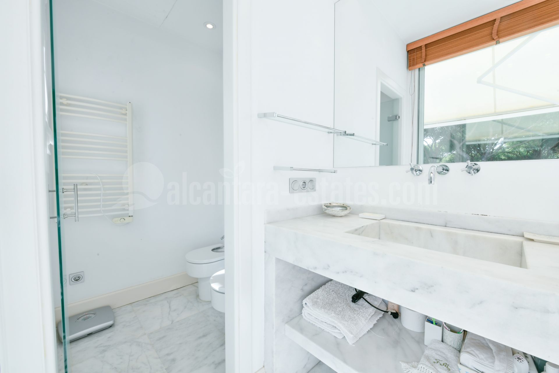 Town House in Marbellamar, Marbella