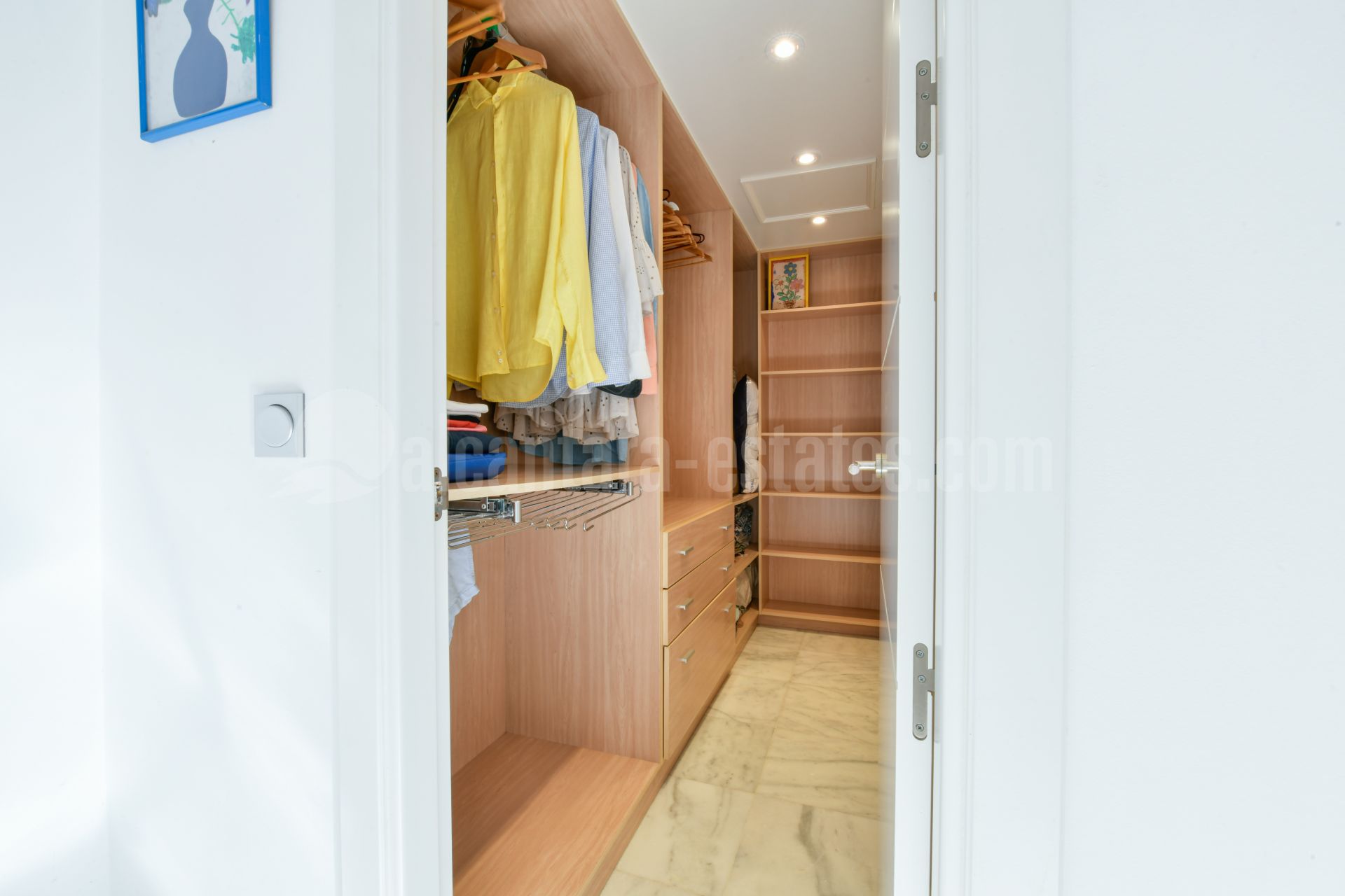 Town House in Marbellamar, Marbella