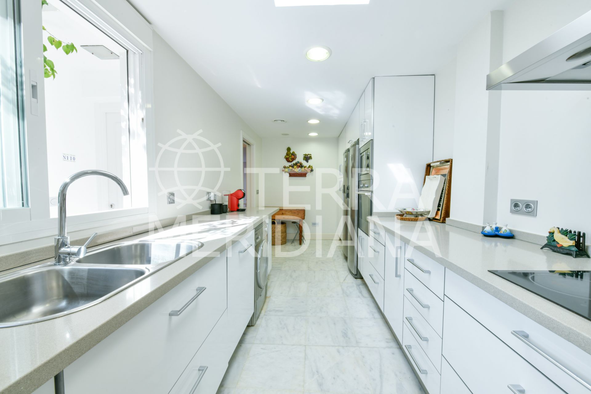 Town House in Marbellamar, Marbella