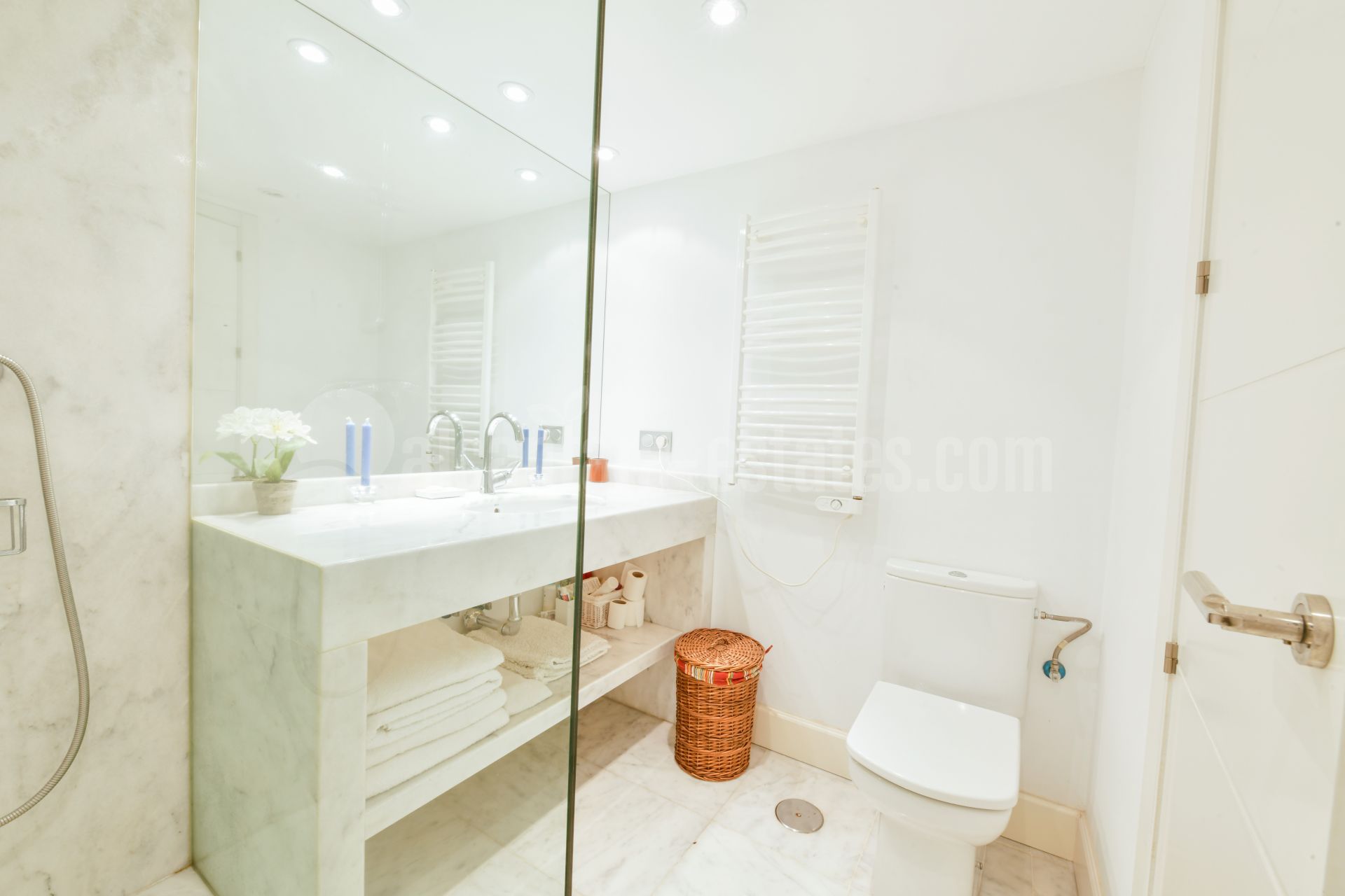 Town House in Marbellamar, Marbella