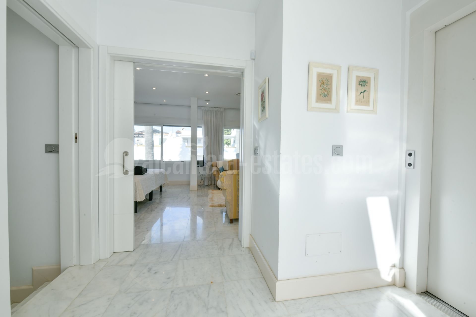 Town House in Marbellamar, Marbella